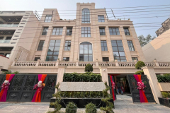 Gallery: RESIDENCE D - 17, Preet Vihar, New Delhi