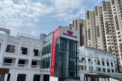 19 Walkaway 108 - Noida